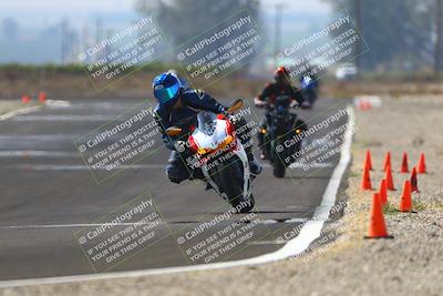 media/Sep-20-2025-TrackDaz (Sat) [[27f0cde673]]/B Group/220pm (Turn 9)/